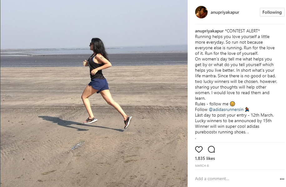 One of the top fitness female influencers for daily motivational posts