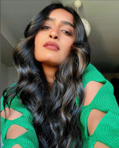 Niharika, one of the top Indian Instagram influencers in the entertainment field, flaunting her new hairstyle.