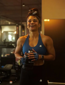 Sonali Swami, one of the top Instagram influencers in India with a 326K following that loves her determination and idolizes her passion for fitness.